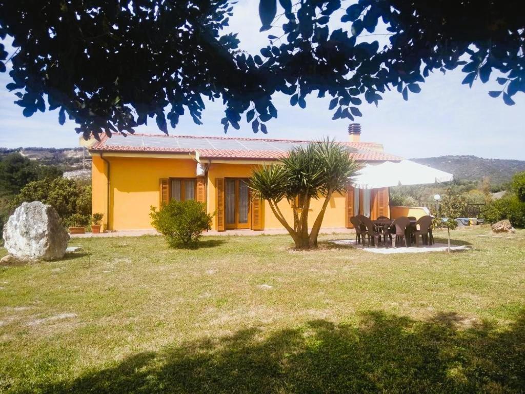 Grotta Delle Fate Bed & Breakfast Ossi Exterior photo