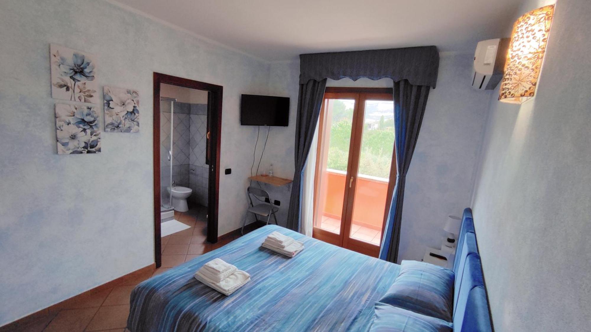 Grotta Delle Fate Bed & Breakfast Ossi Exterior photo